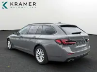 Gebraucht BMW 520 190 PS (139 kW) 2021 Berninagrau bernsteineffekt me Kombi
