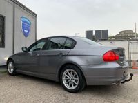 gebraucht BMW 318 3 Lim. d Xenon PDC Tempomat AHK Xenon