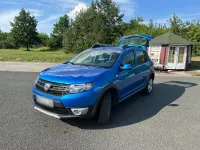 Gebraucht Dacia Sandero Stepway 90 PS (66 kW) 2015 Blau Limousine