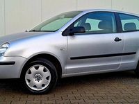 Gebraucht VW Polo 64 PS (47 kW) 2003 Silber Limousine