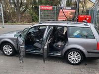 Gebraucht VW Passat 131 PS (96 kW) 2002 Grau Kombi