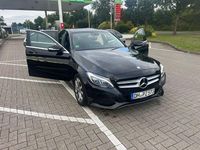 Gebraucht Mercedes 220 170 PS (125 kW) 2017 Schwarz Limousine