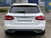 Gebraucht Mercedes C220 194 PS (142 kW) 2020 Polarweiss  unilack Kombi