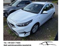 Neu Kia Ceed Vision 101 PS (74 kW) 2025 Carraraweiß Kleinwagen