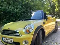 Gebraucht Mini One Cabriolet 90 PS (66 kW) 2009 Gelb Cabrio