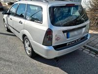 Second-hand Ford Focus 101 CP (74 kW) 2003 Argintiu Break
