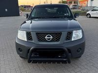 Gebraucht Nissan Navara XE 144 PS (105 kW) 2015 Blau Pickup