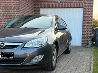 Gebraucht Opel Astra Eco 110 PS (80 kW) 2011 Grau Kombi