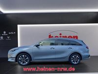 Neu Kia Ceed Vision 140 PS (102 kW) 2025 Silber Kleinwagen