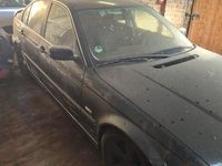 Gebraucht BMW 320 170 PS (125 kW) 2001 Grün Limousine