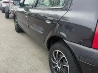 Gebraucht Renault Clio II 58 PS (42 kW) 2000 Schwarz Kleinwagen