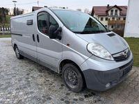 Gebraucht Opel Vivaro 114 PS (83 kW) 2014 Silber Van / Kleinbus
