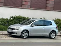 Gebraucht VW Golf VI 122 PS (89 kW) 2010 Grau Kleinwagen