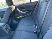 Gebraucht BMW 318 150 PS (110 kW) 2016 Schwarz Kombi