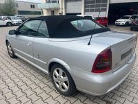 Używany Opel Astra Cabriolet 147 KM (108 kW) 2002 Srebrny Kabriolet