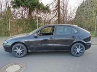Second-hand Seat Leon 105 CP (77 kW) 2004 Negru Hatchback