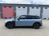 Gebraucht Mini ONE 102 PS (75 kW) 2017 Digital blue metallic Kleinwagen