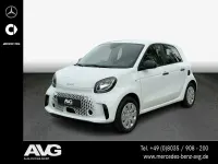 Używany Smart ForFour Electric Drive 60 kW (82 KM) 2021 Biały Sedan/Limuzyna