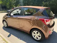 Gebraucht Hyundai i10 87 PS (63 kW) 2016 Braun Kleinwagen