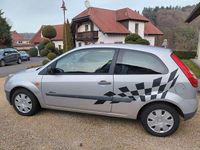 Gebraucht Ford Fiesta 69 PS (50 kW) 2006 Silber Kleinwagen
