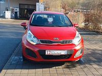 Gebraucht Kia Rio Edition 7 86 PS (63 kW) 2014 Rot Limousine