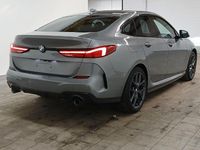 Gebraucht BMW 220 M Sport 190 PS (139 kW) 2024 Skyscraper grau (metallic) Coupé