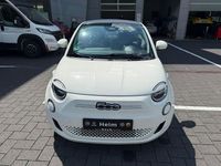 Second-hand Fiat 500e 86 kW (118 CP) 2023 Alb Cabrio