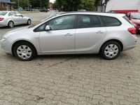 gebraucht Opel Astra 1.6i Sports Tourer Design Edition/Klima