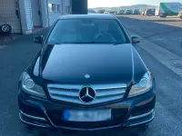 Gebraucht Mercedes C250 Avantgarde 204 PS (150 kW) 2012 Schwarz Limousine