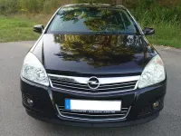 Gebraucht Opel Astra 116 PS (85 kW) 2009 Schwarz Limousine