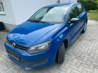Gebraucht VW Polo 75 PS (55 kW) 2012 Blau Kleinwagen