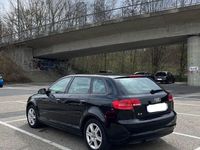 gebraucht Audi A3 Sportback 1.6 Attraction Attraction