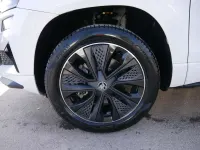 Neu Skoda Karoq SportLine 150 PS (110 kW) 2026 Moonweiß perleffekt SUV