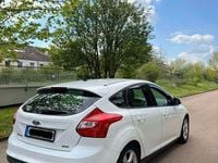 Usata Ford Focus SYNC Edition 125 CV (91 kW) 2013 Bianco Berlina