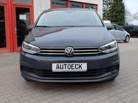 Gebraucht VW Touran Active 150 PS (110 kW) 2022 Grau Van / Kleinbus