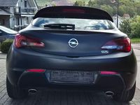 Gebraucht Opel Astra GTC S 194 PS (142 kW) 2015 Schwarz Limousine