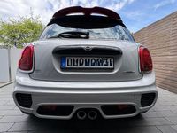 Gebraucht Mini John Cooper Works 231 PS (169 kW) 2021 Silber Kleinwagen