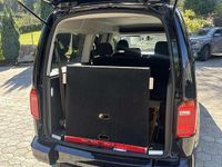 Gebraucht VW Caddy Maxi Trendline 131 PS (96 kW) 2020 Schwarz Van / Kleinbus