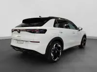 Gebraucht VW T-Roc R-line 150 PS (110 kW) 2025 Weiß SUV