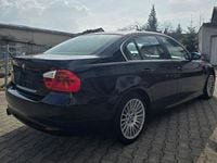 Gebraucht BMW 325 218 PS (160 kW) 2007 Limousine