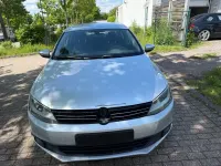 Gebraucht VW Jetta Comfortline 105 PS (77 kW) 2011 Silber Limousine