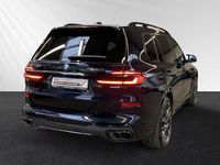 Gebraucht BMW X7 M Sport 530 PS (389 kW) 2025 Carbonschwarz SUV
