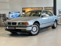 Gebraucht BMW 750 326 PS (239 kW) 1994 Silber Limousine