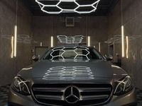 Gebraucht Mercedes E200 Avantgarde 150 PS (110 kW) 2018 Grau Limousine