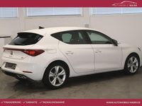 Gebraucht Seat Leon FR-Line 150 PS (110 kW) 2023 Weiß Limousine