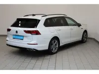 Gebraucht VW Golf VIII R-line 190 PS (139 kW) 2023 Weiss Kombi
