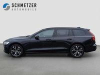 Gebraucht Volvo V60 Plus 197 PS (144 kW) 2024 Onyx black Kombi