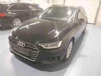 Gebraucht Audi A4 Advanced 150 PS (110 kW) 2022 Mythosschwarz metallic Kombi