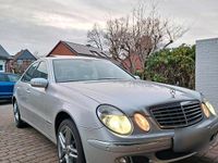 Gebraucht Mercedes E350 270 PS (198 kW) 2005 Silber Limousine