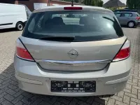 Gebraucht Opel Astra Cosmo 105 PS (77 kW) 2006 Andere Limousine